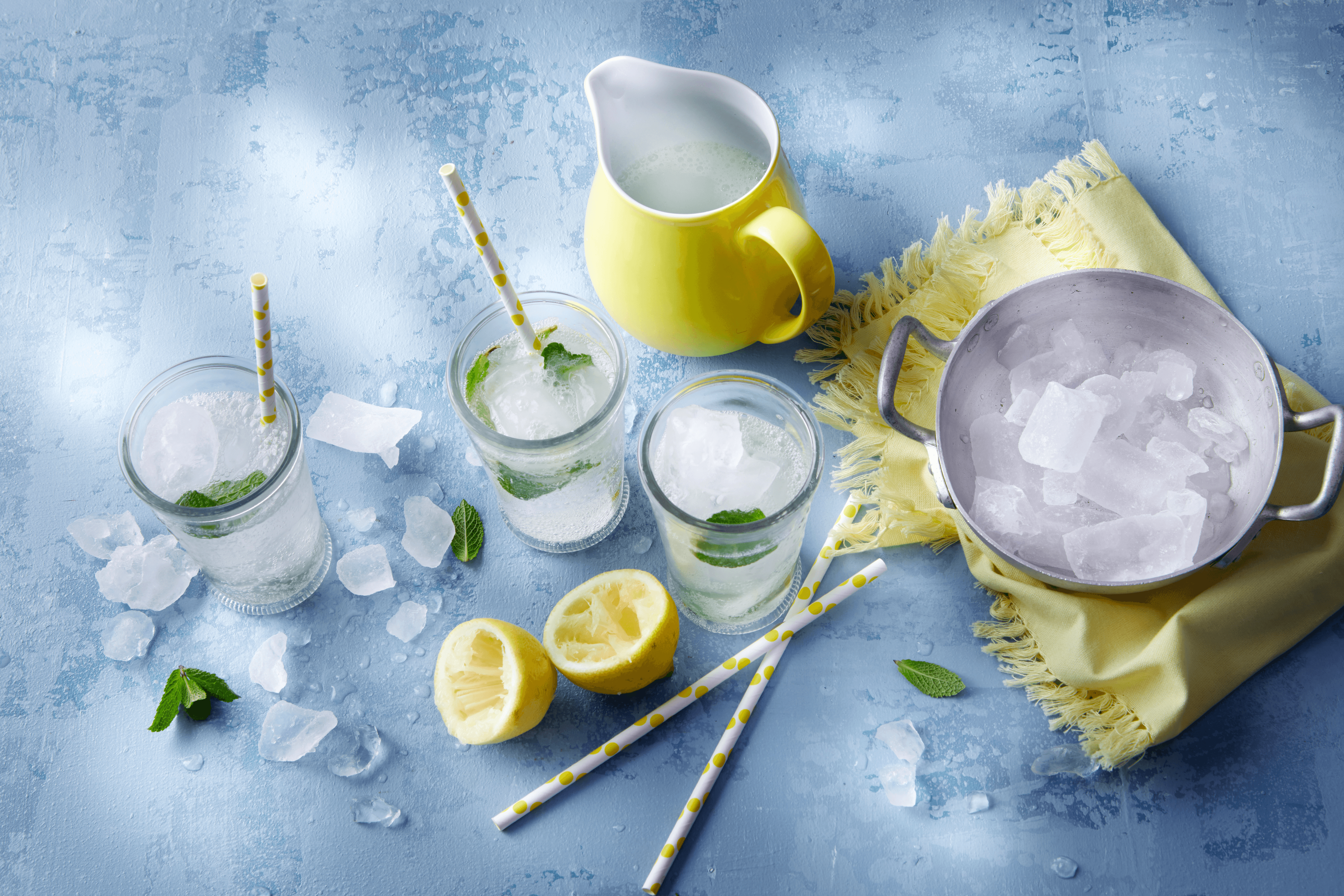 Zitronenlimonade ohne Zucker Rezept - REWE.de