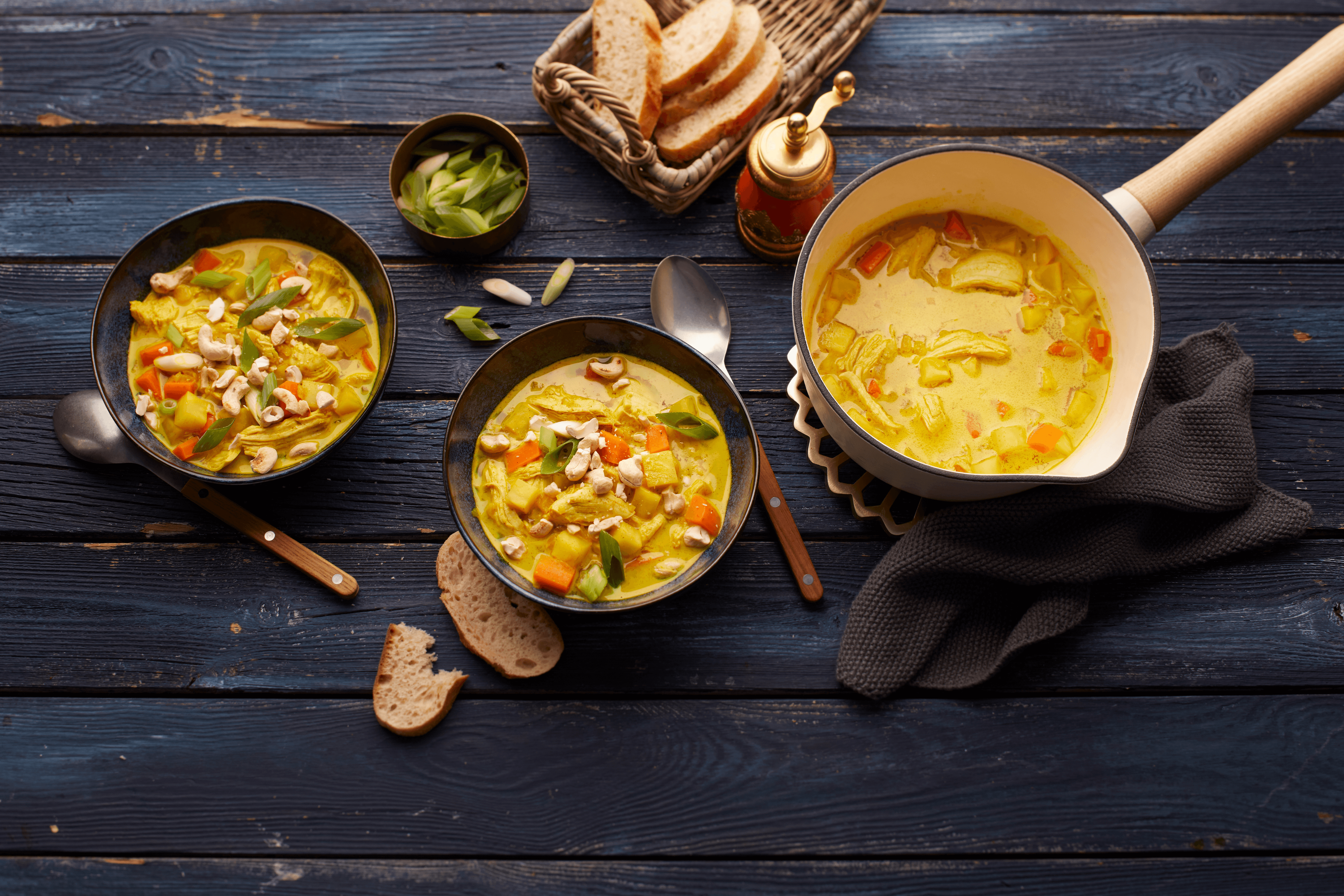 Currysuppe mit Hähnchen Rezept - REWE.de