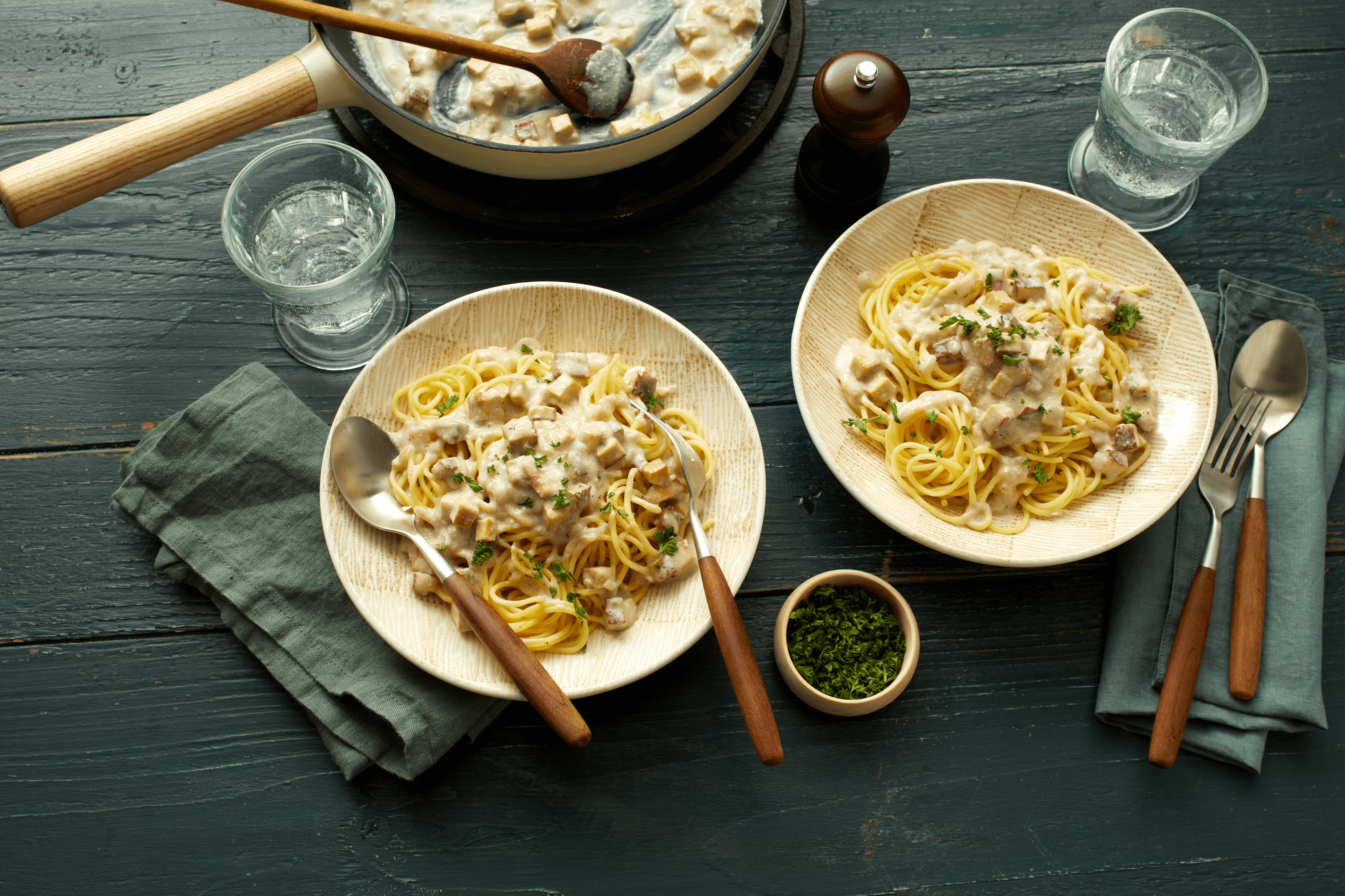Vegane Spaghetti Carbonara mit Mandelmus