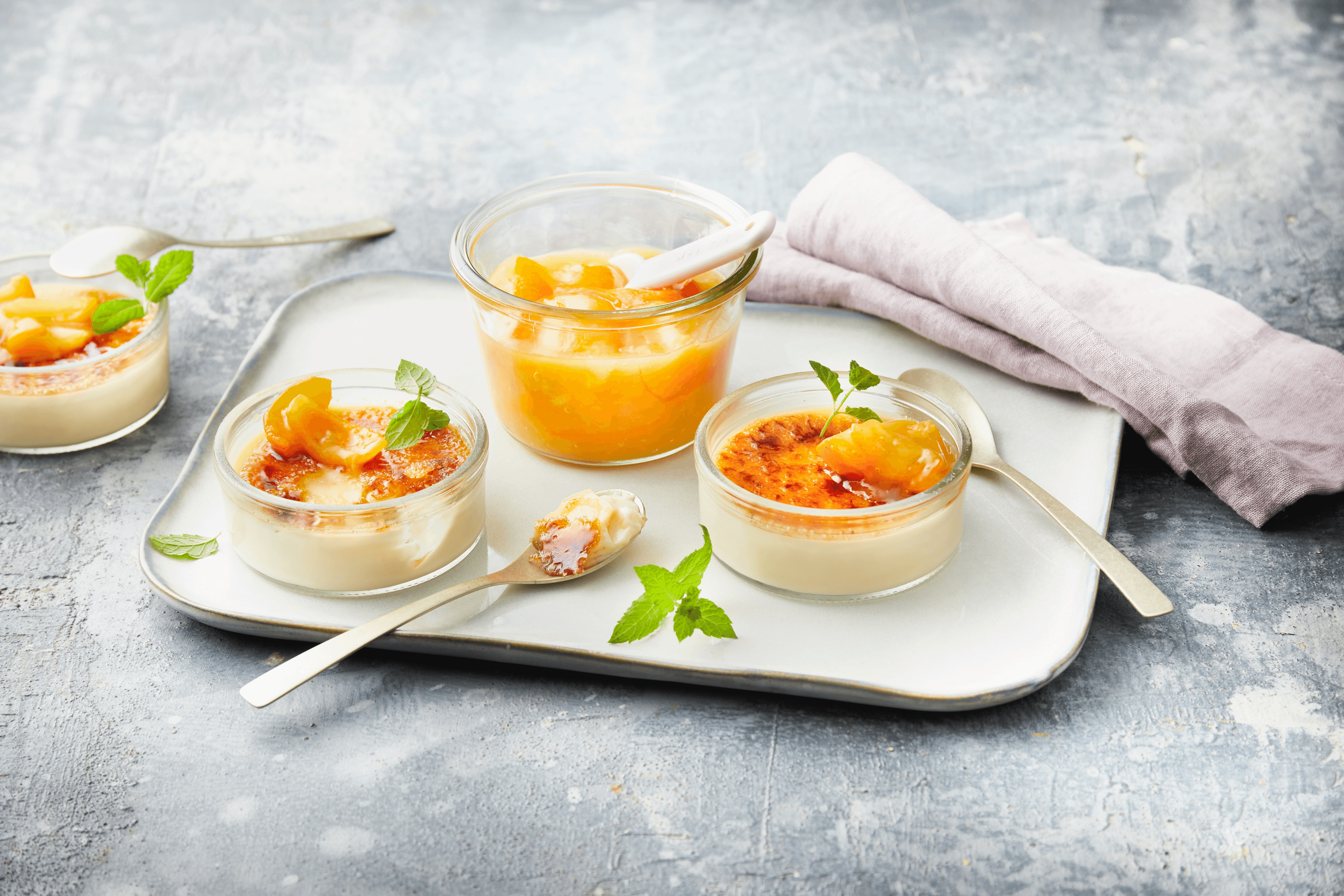 Crème brûlée mit Ingwer-Kumquats