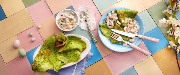 Bärlauch-Crepes mit Krabben-Salat