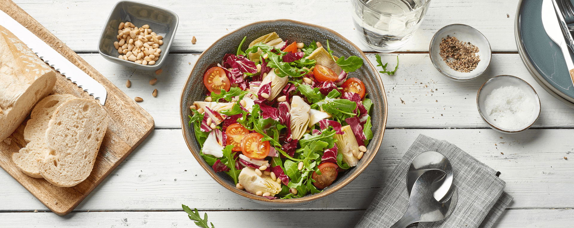 Italienische Blattsalate mit Kirschtomaten und Artischocken Rezept ...