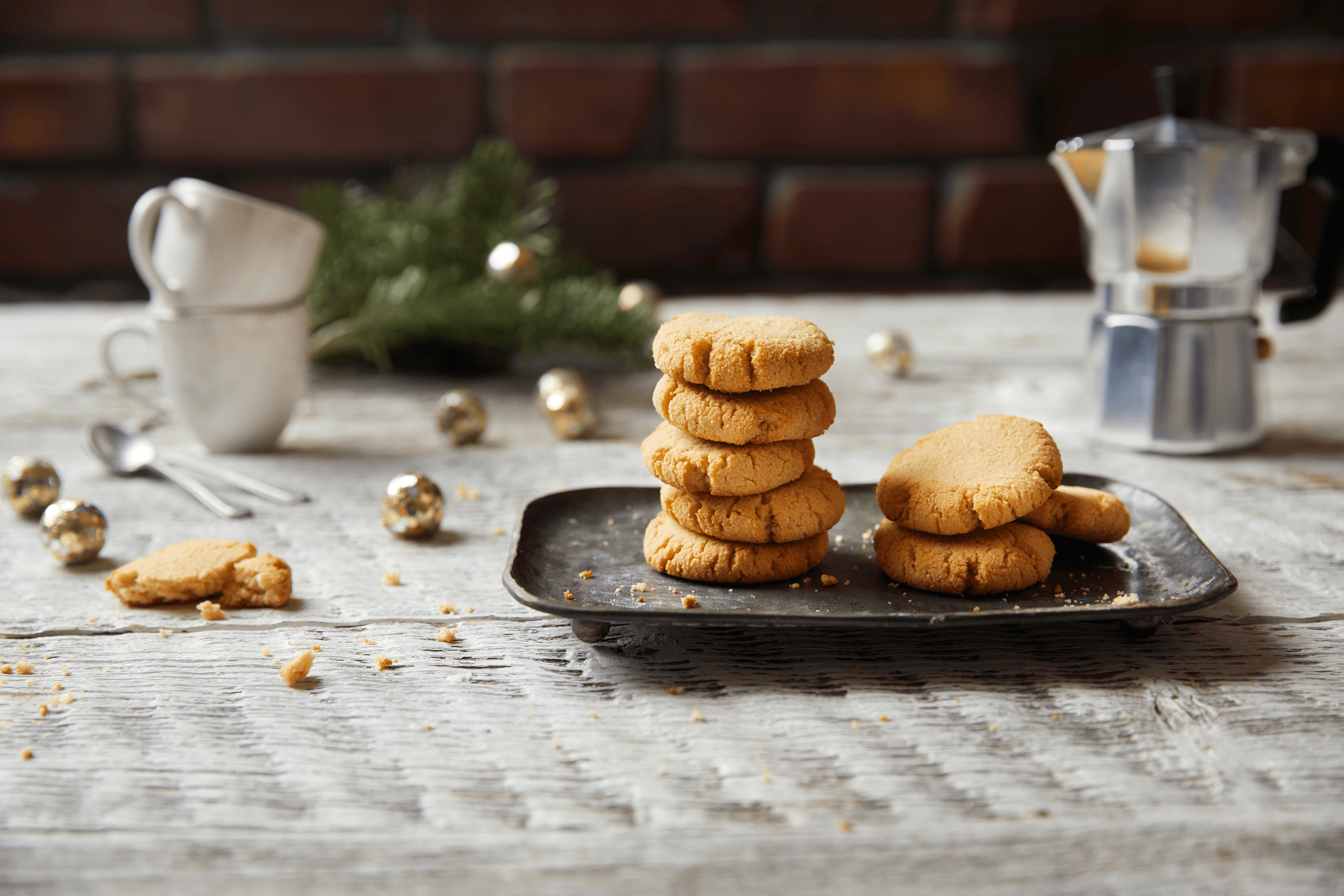 Low-Carb Erdnussbutter-Cookies