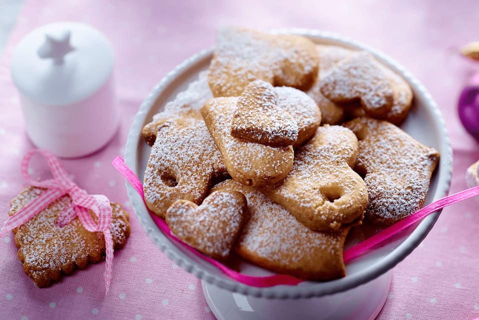 Haselnuss-Marzipan-Plätzchen