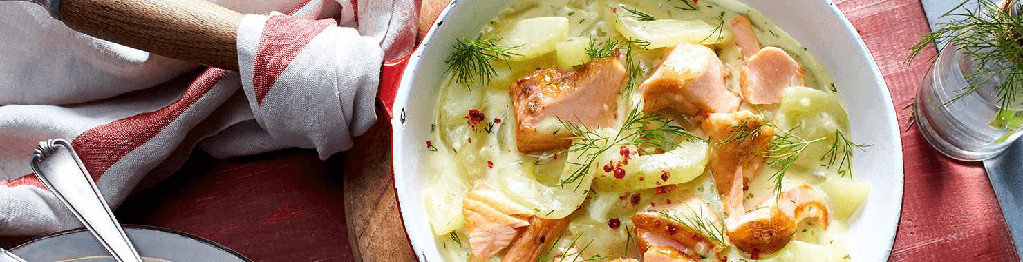 Schmorgurkenpfanne mit Lachs Rezept - REWE.de