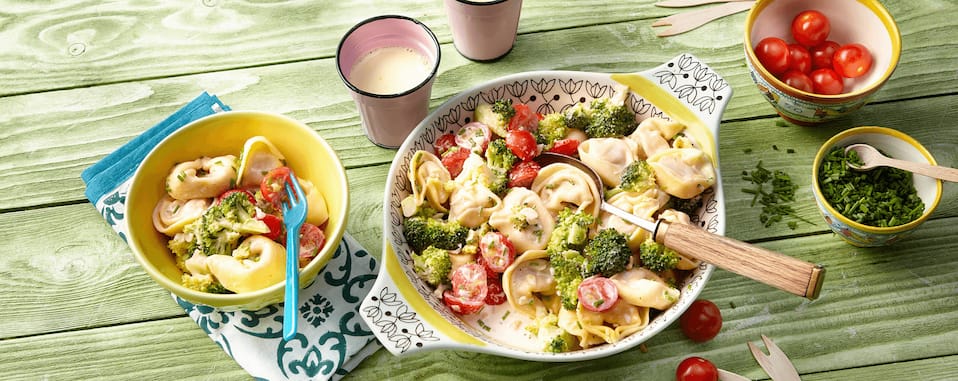 Tortellini-Pfanne mit buntem Gemüse