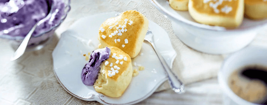 Herz-Scones mit Heidelbeercreme Rezept - REWE.de