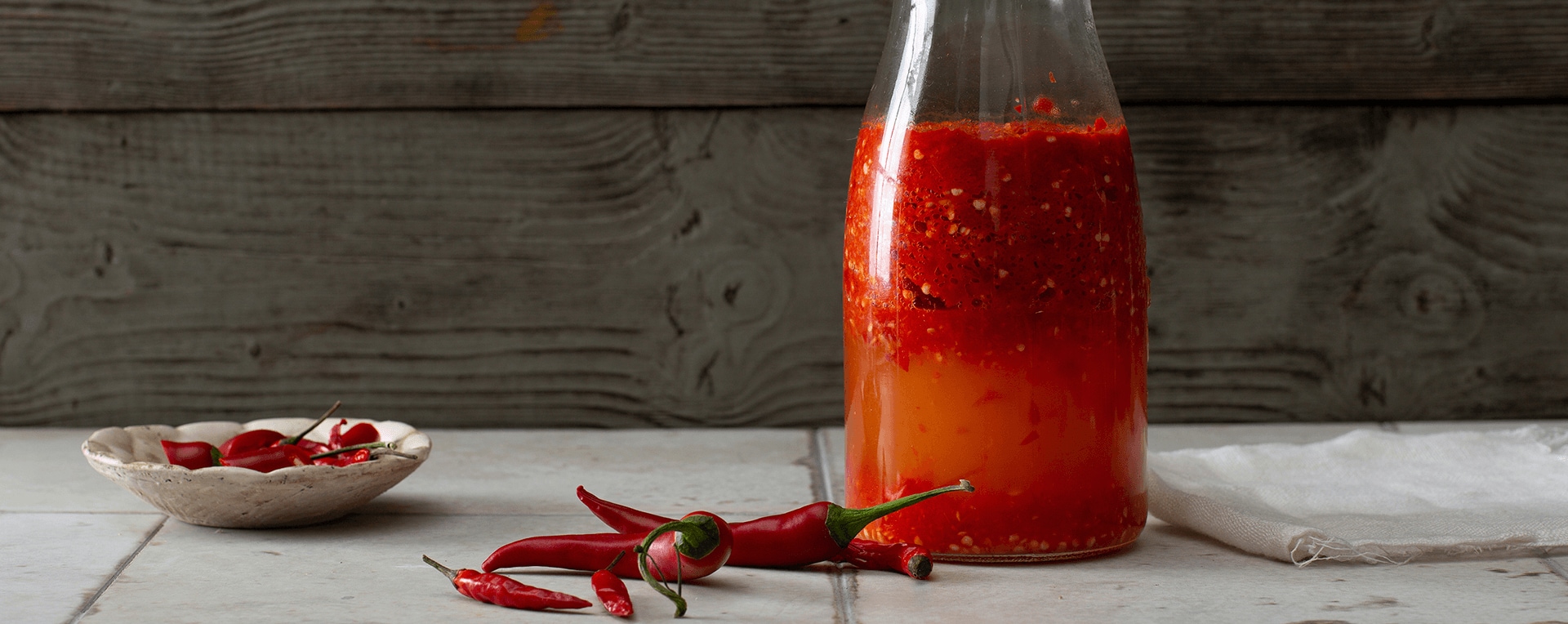 Sriracha: Fermentierte Chili-Sauce