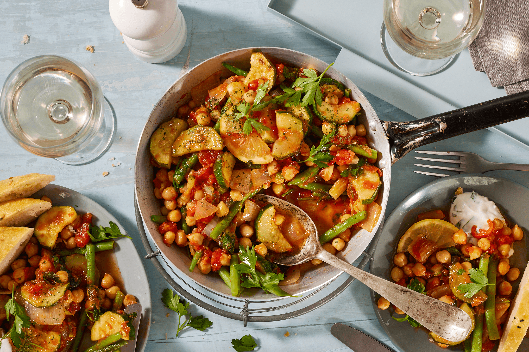 Scharfe Zucchini-Kichererbsen-Pfanne Rezept - REWE.de