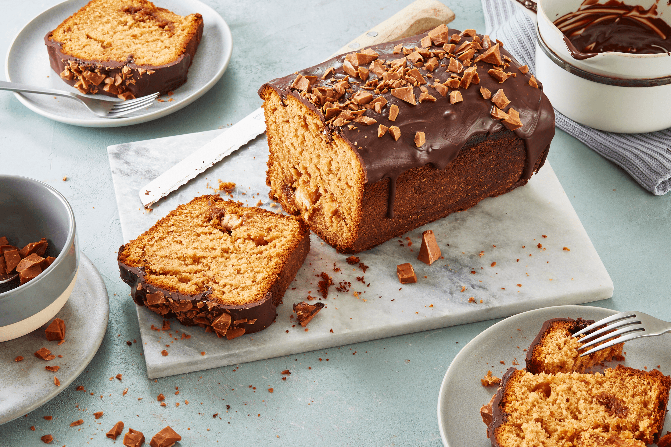 Karamellkuchen mit Schokoglasur Rezept - REWE.de